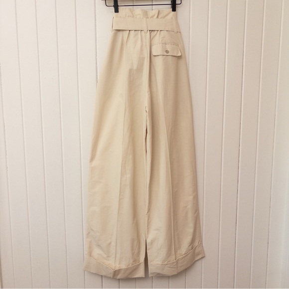 BANANA REPUBLIC Wide Leg Paperbag Pant
#813887 NWT Transition Cream 4 - Picture 8 of 12